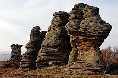 动漫改VR冒险游戏《五等分的花嫁 回忆 VR ~五月~》上线Steam